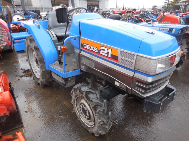 TG21 4WD