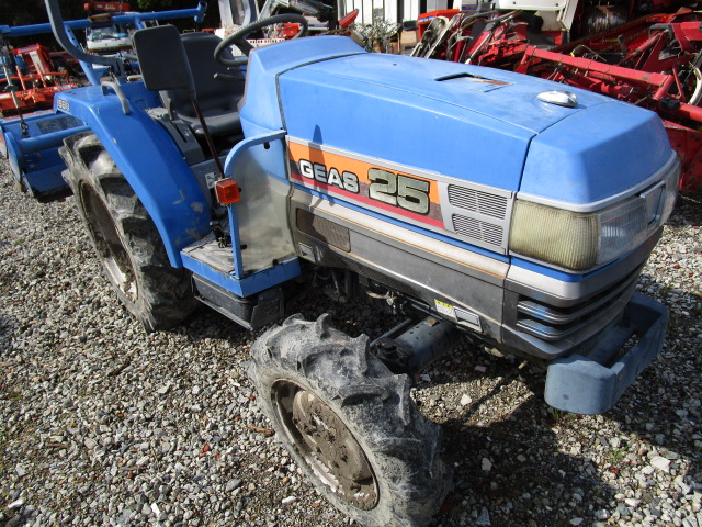TG25 4WD